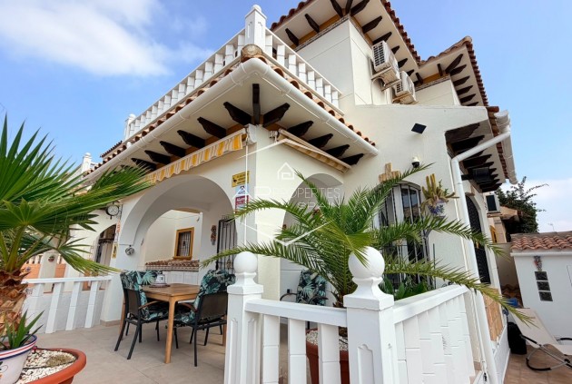 Resale - Villa - semi-detached -
Lomas de Cabo Roig - Orihuela Costa