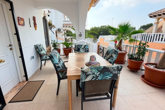 Resale - Villa - semi-detached -
Lomas de Cabo Roig - Orihuela Costa