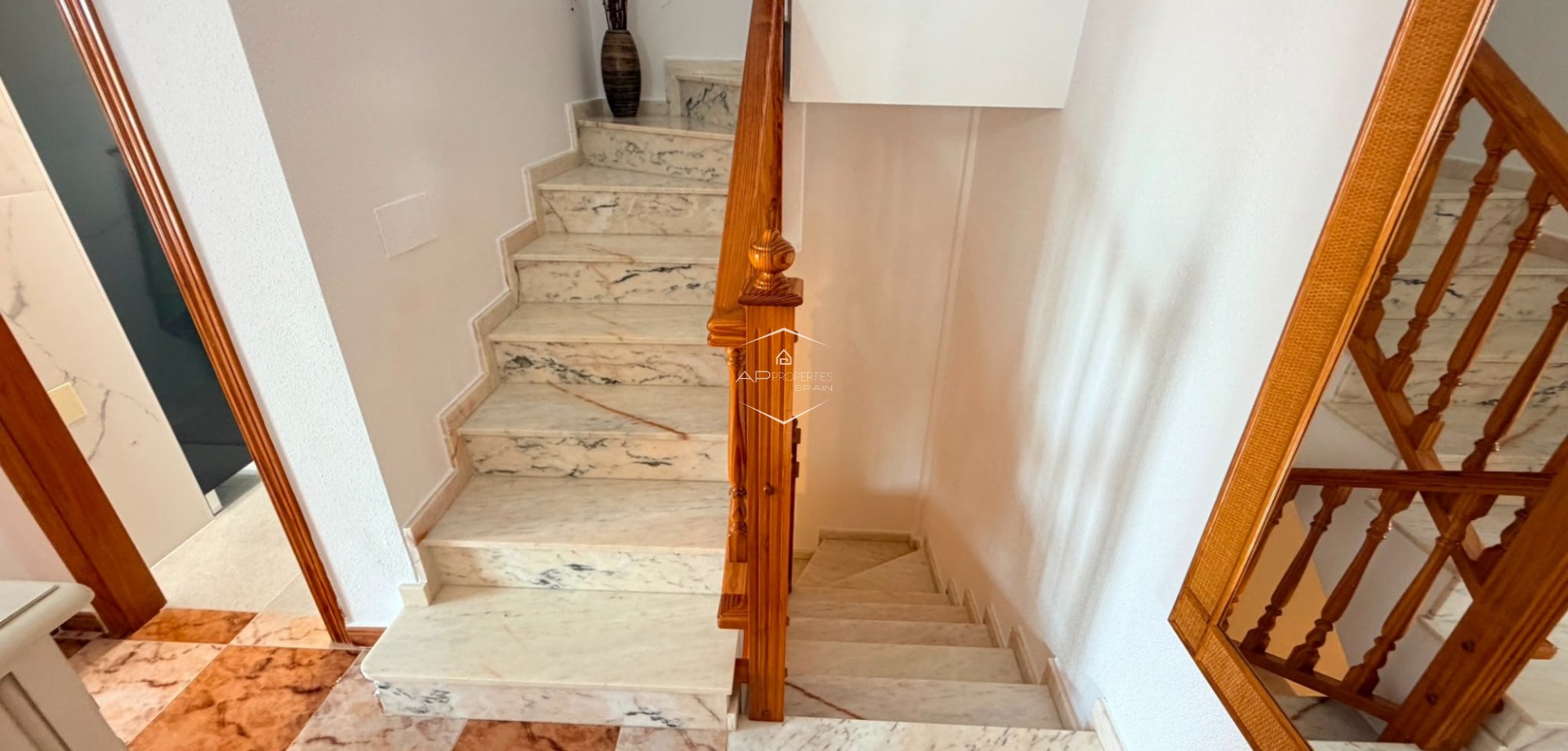 Resale - Villa - semi-detached -
Lomas de Cabo Roig - Orihuela Costa