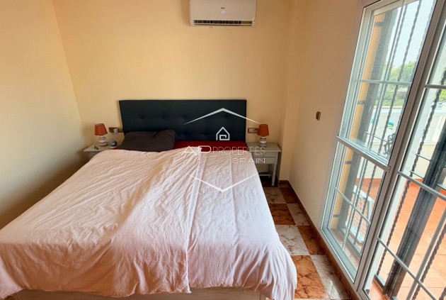 Resale - Villa - semi-detached -
Lomas de Cabo Roig - Orihuela Costa