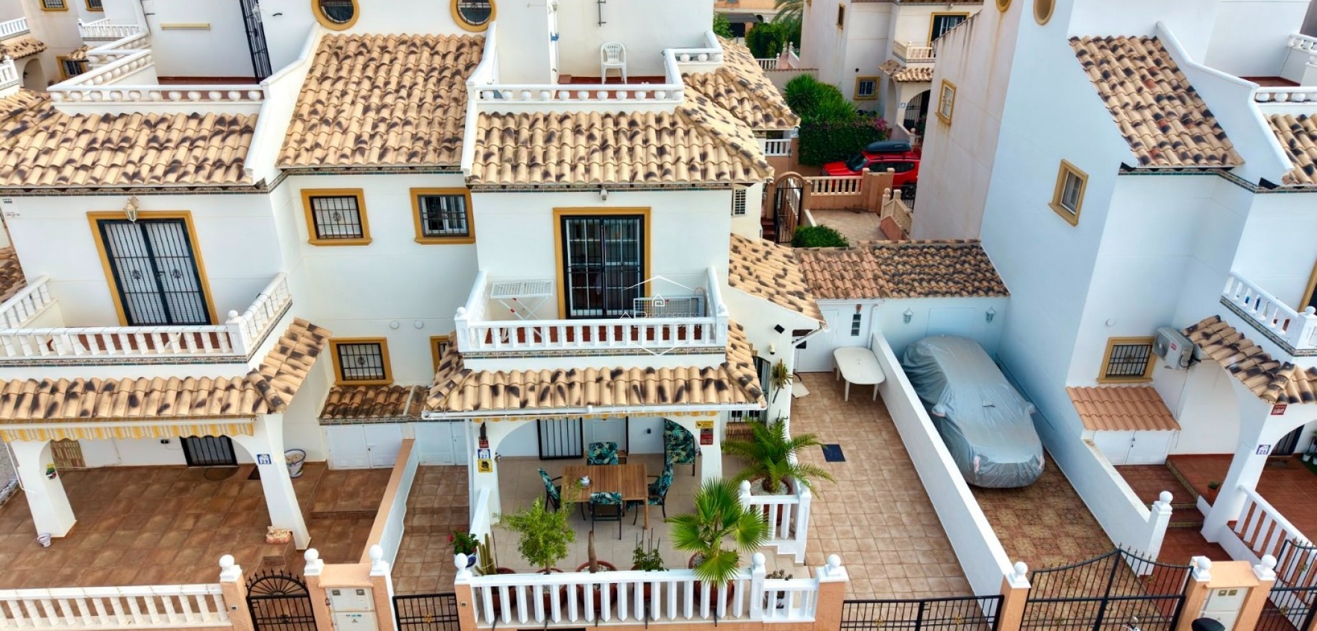 Resale - Villa - semi-detached -
Lomas de Cabo Roig - Orihuela Costa