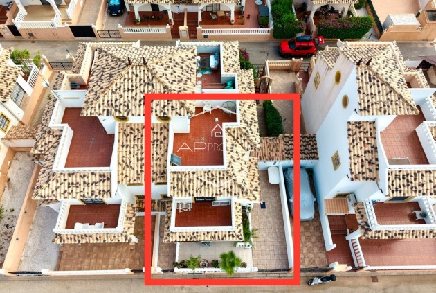 Resale - Villa - semi-detached -
Lomas de Cabo Roig - Orihuela Costa
