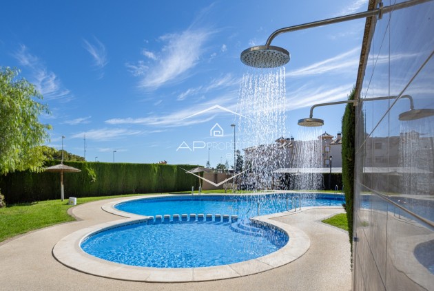 Resale - Villa - semi-detached -
Lomas de Cabo Roig - Orihuela Costa