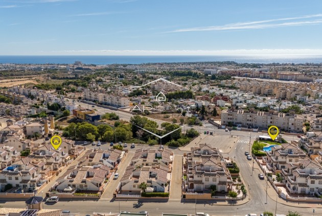 Resale - Villa - semi-detached -
Lomas de Cabo Roig - Orihuela Costa