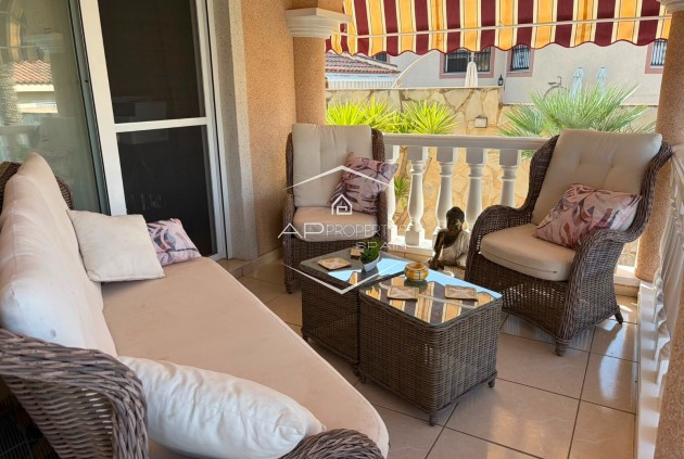 Resale - Villa - Detached -
Rojales