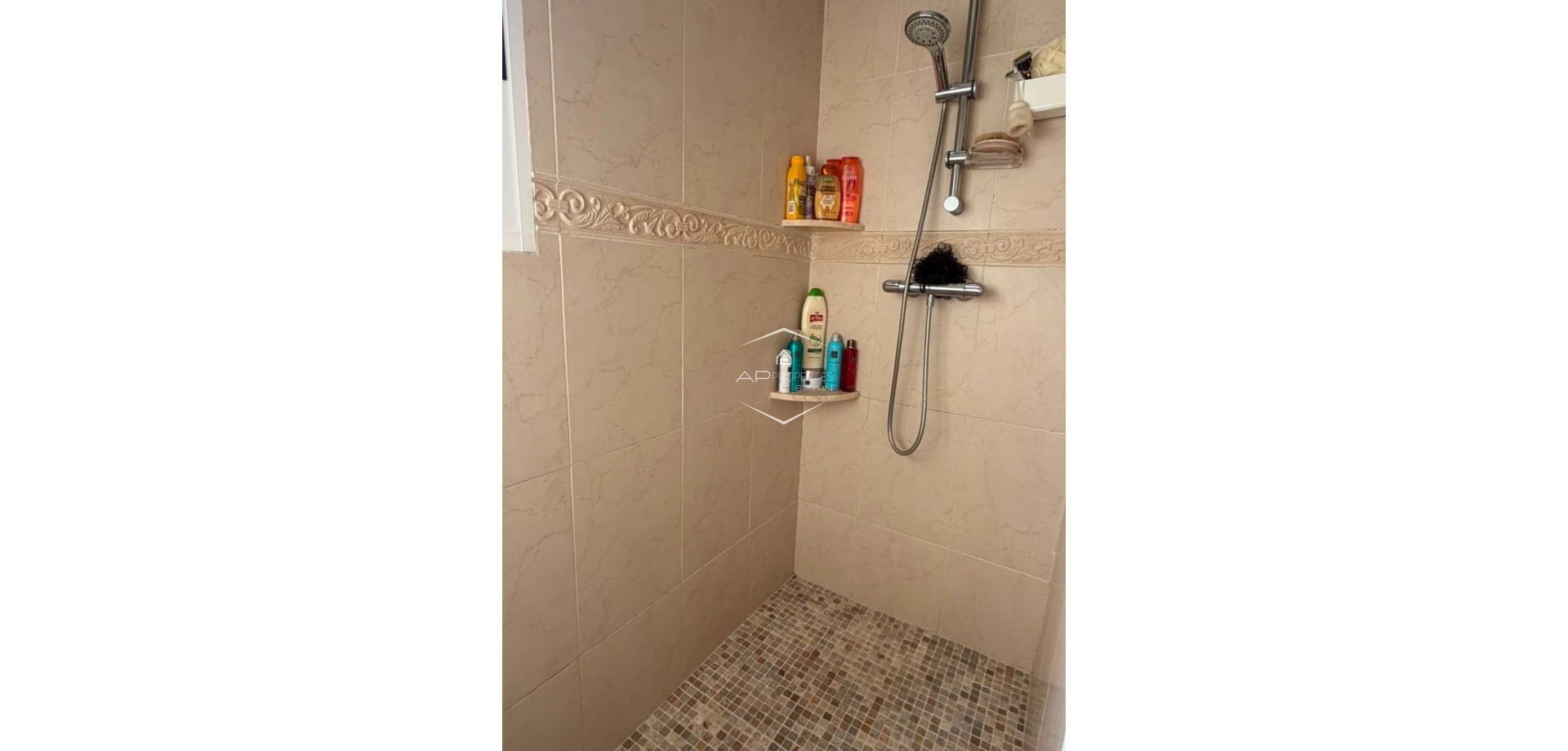 Resale - Villa - Detached -
Rojales