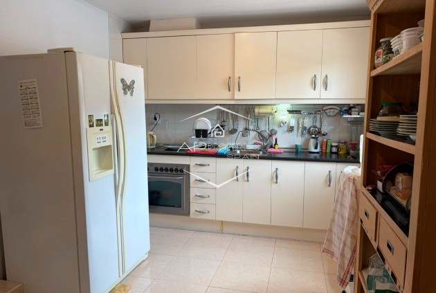 Resale - Villa - Detached -
Rojales