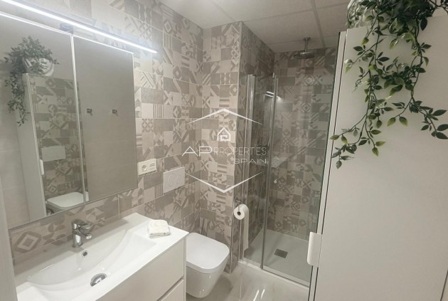 Herverkoop - Appartement- flat -
﻿Torrevieja (Alicante) - Torrevieja