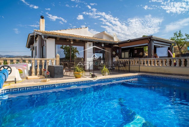 Resale - Villa - Detached -
Canada del Trigo - Polígono 1, Parcela 13, COLLADO. ABANILLA (MURCIA)