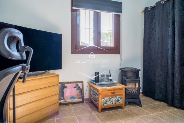 Resale - Villa - Detached -
Canada del Trigo - Polígono 1, Parcela 13, COLLADO. ABANILLA (MURCIA)