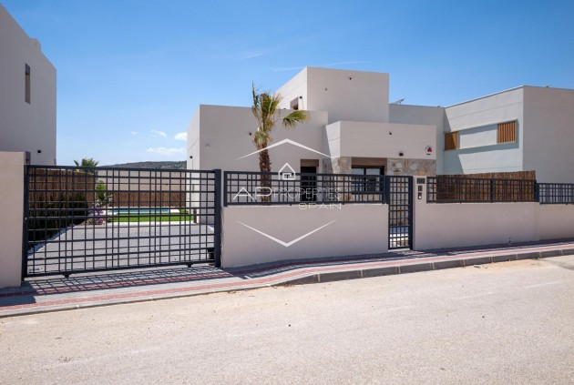 New Build - Villa - Detached -
Algorfa - La Finca