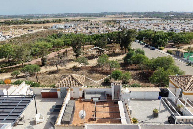 Resale - Apartment - flat -
Orihuela - Entre Naranjos - Vistabella Golf