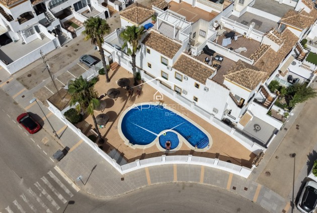 Resale - Apartment - flat -
Orihuela - Entre Naranjos - Vistabella Golf