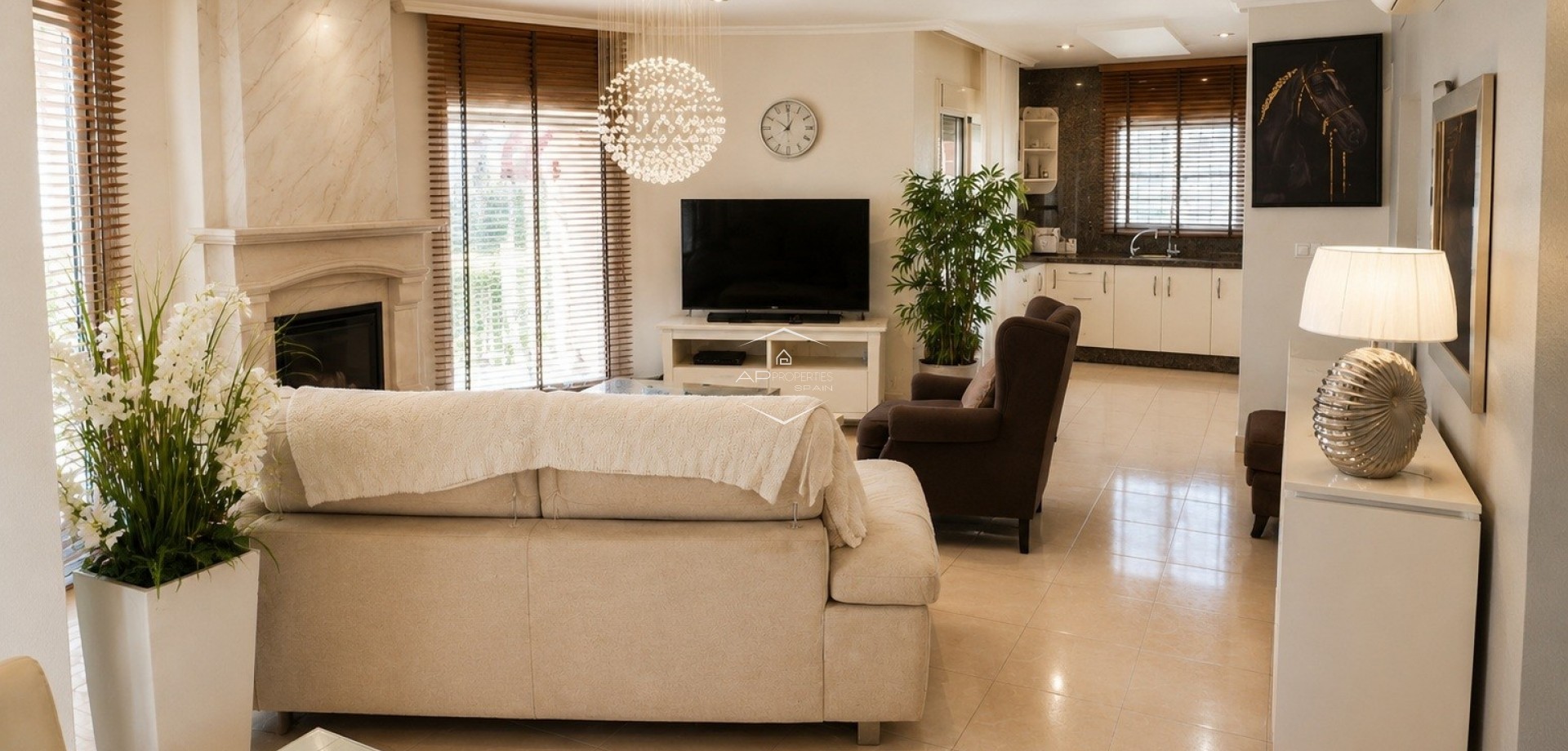 Revente - Villa - Indépendante -
Rojales
