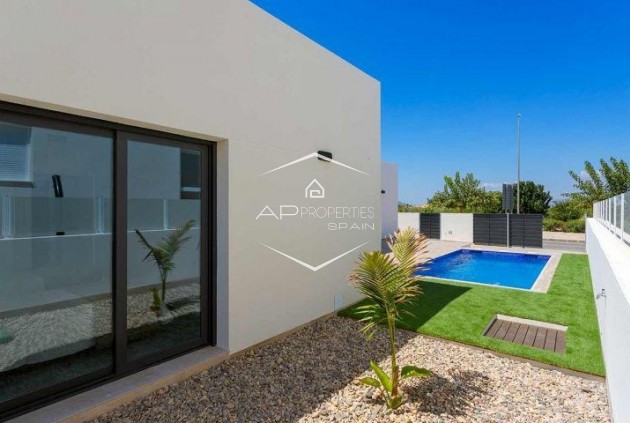 New Build - Quad House -
Daya Nueva - Centro