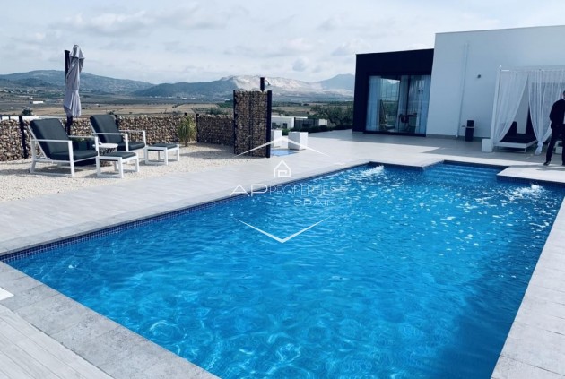 Resale - Villa - Detached -
Cañada de la Leña