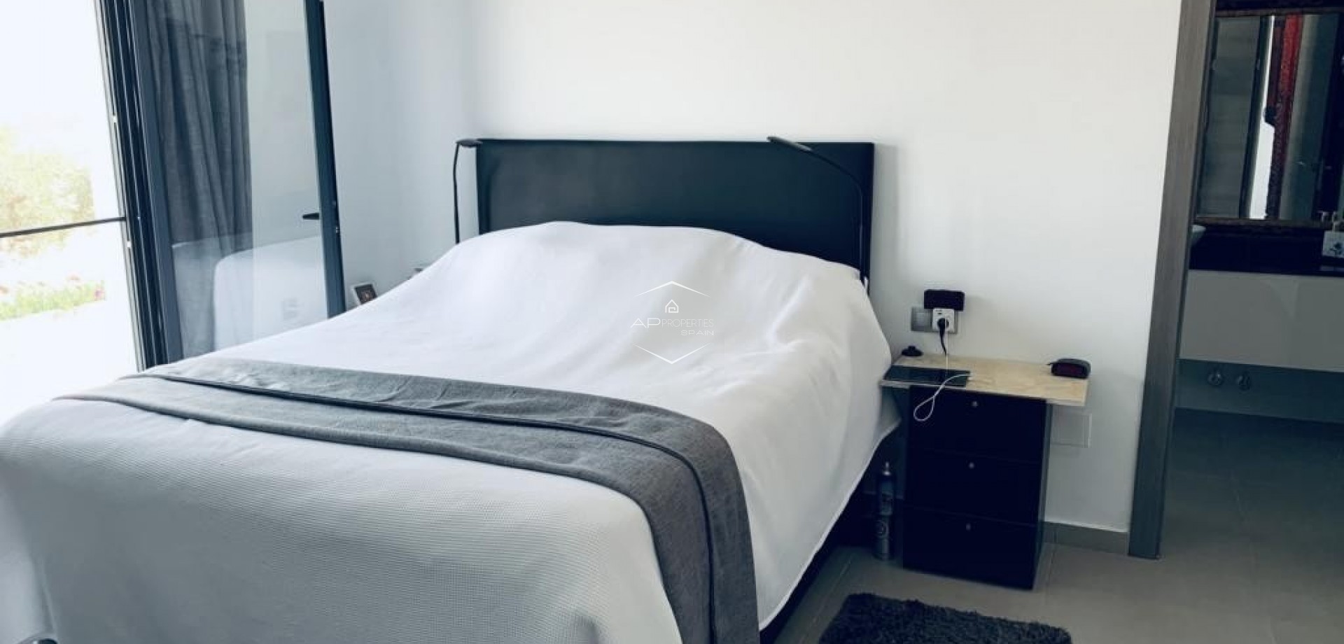 Resale - Villa - Detached -
Cañada de la Leña