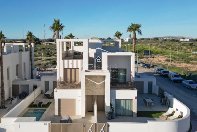 Nueva construcción  - Quad House -
Los Alcázares - Serena Golf