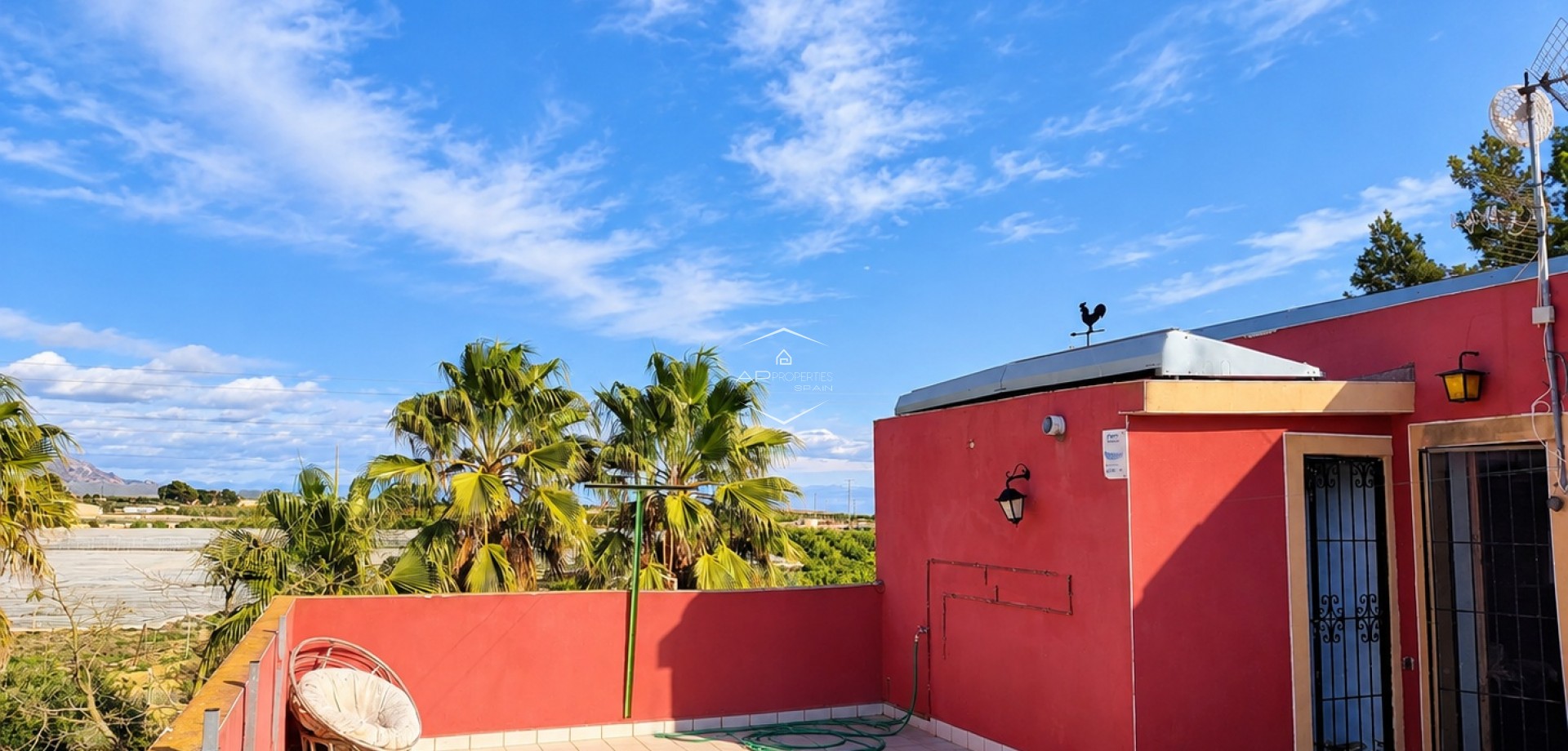 Herverkoop - Finca -
Orihuela