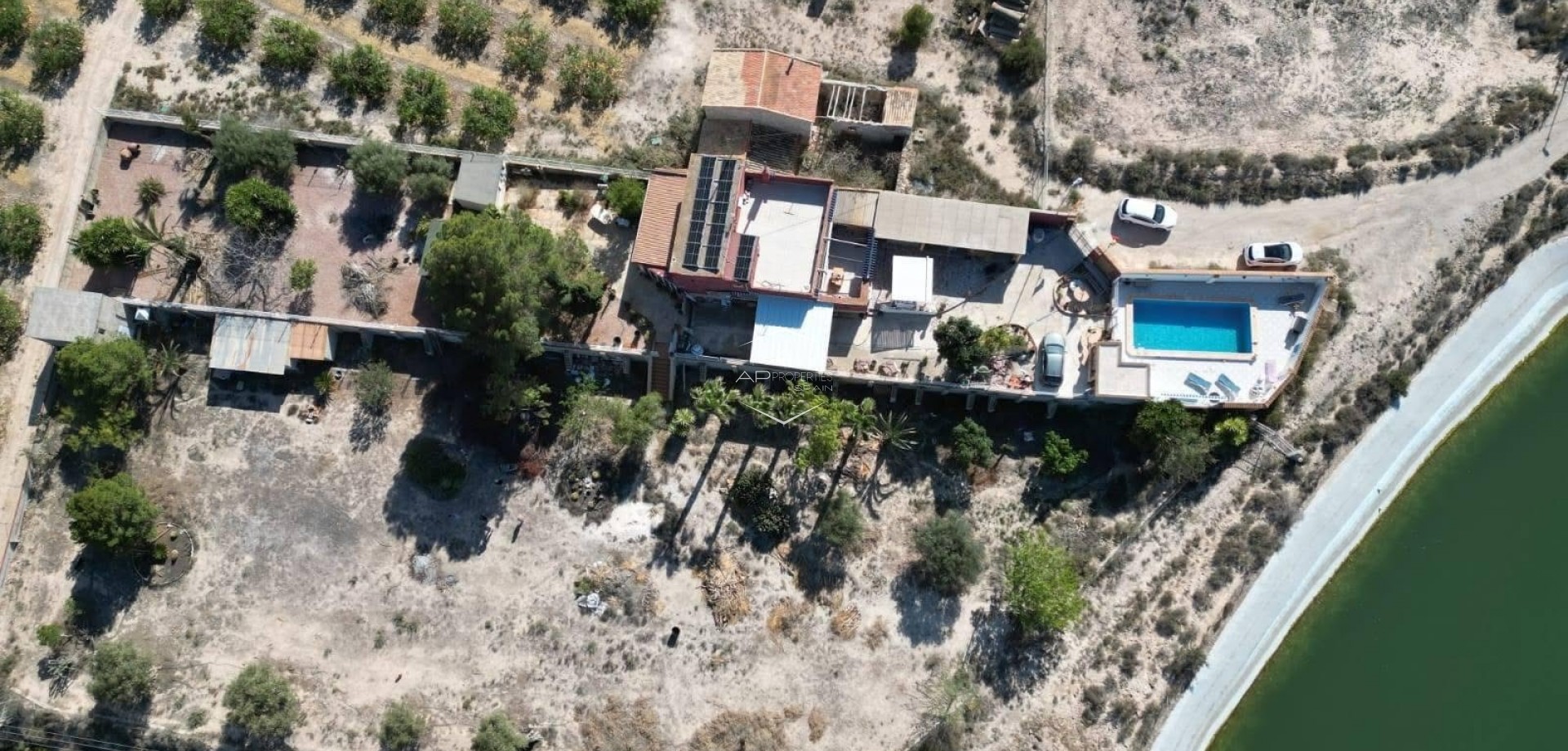 Herverkoop - Finca -
Orihuela