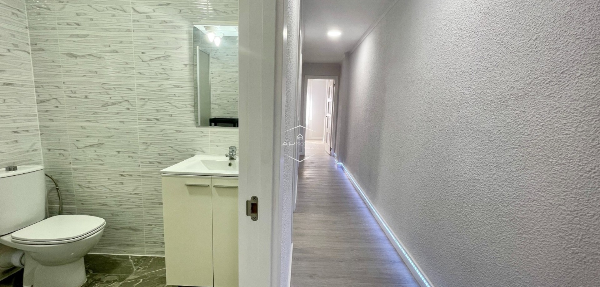 Revente - Appartement -
Bigastro