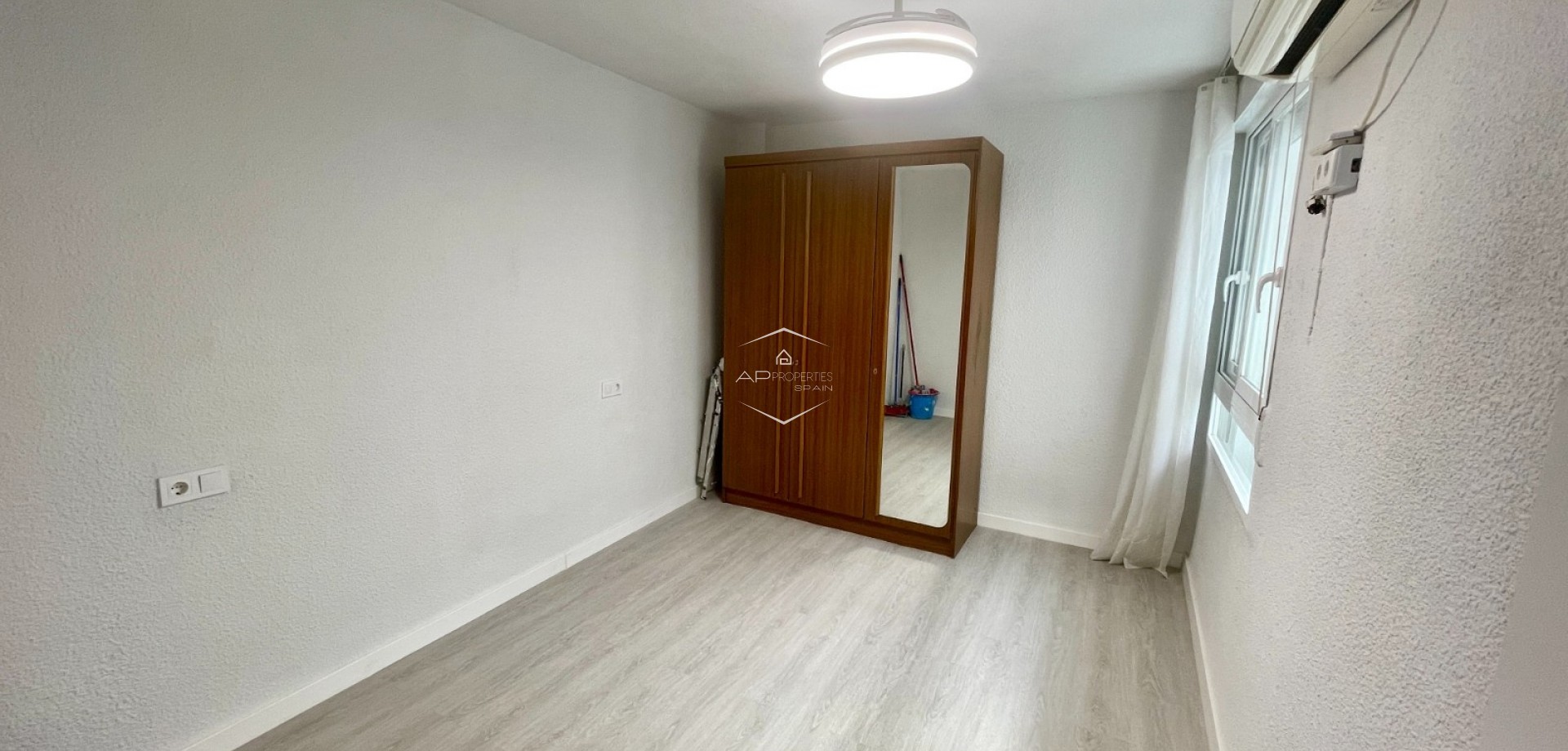 Revente - Appartement -
Bigastro