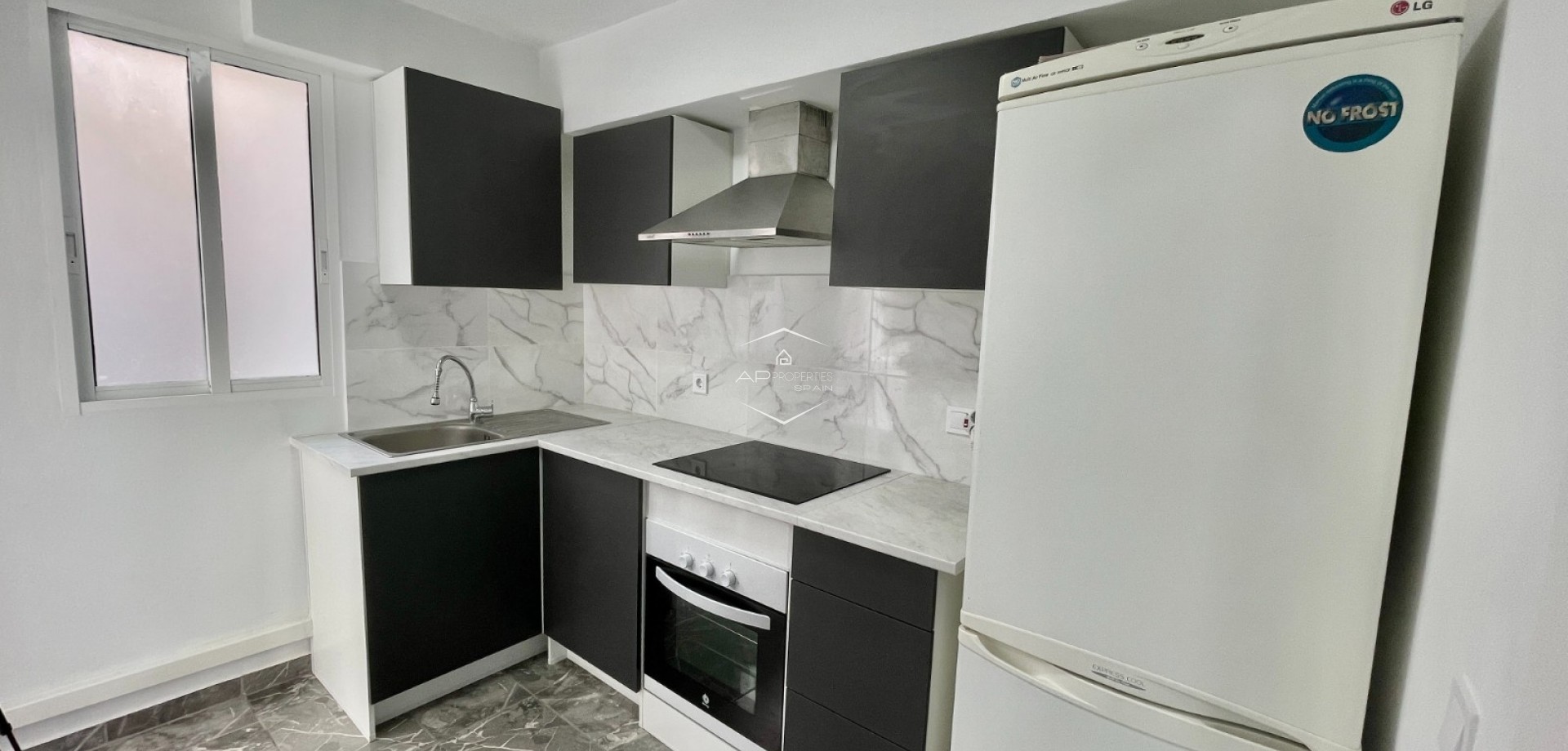 Revente - Appartement -
Bigastro