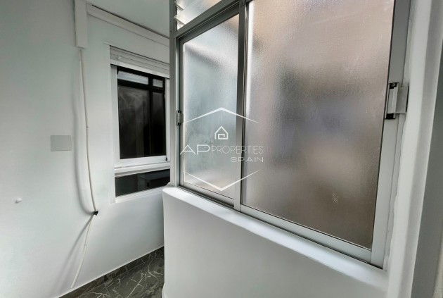 Revente - Appartement -
Bigastro