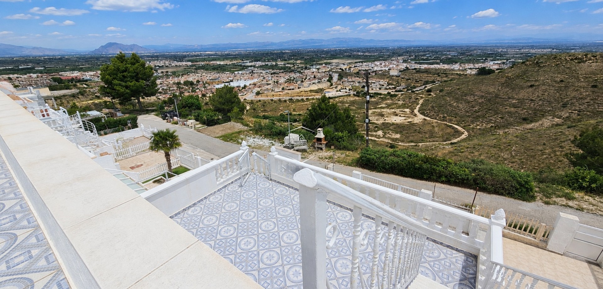 Resale - Townhouse -
Ciudad Quesada