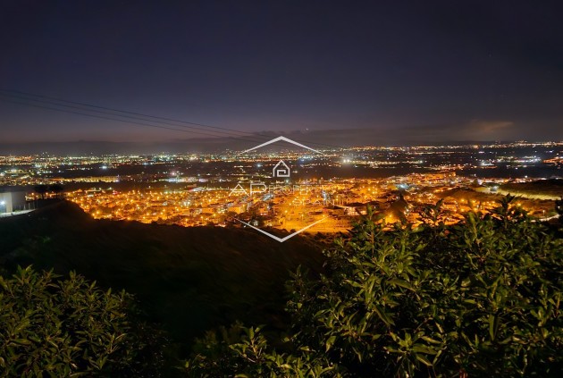 Resale - Bungalow -
Ciudad Quesada