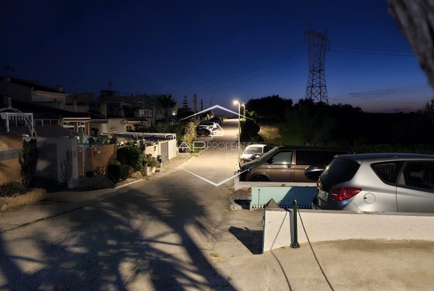 Resale - Bungalow -
Ciudad Quesada
