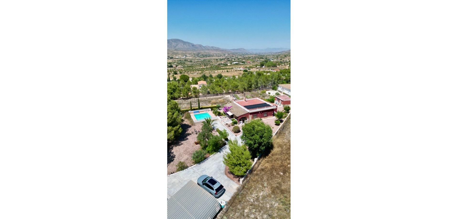 Herverkoop - Finca -
Hondón de los Fráiles