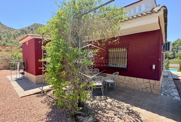 Herverkoop - Finca -
Hondón de los Fráiles