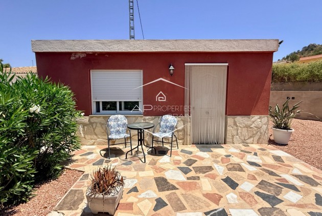Herverkoop - Finca -
Hondón de los Fráiles