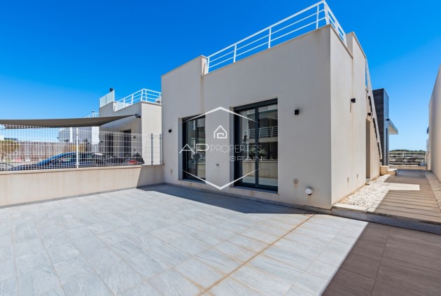 Reventa - Villa - Independiente -
San Miguel de Salinas