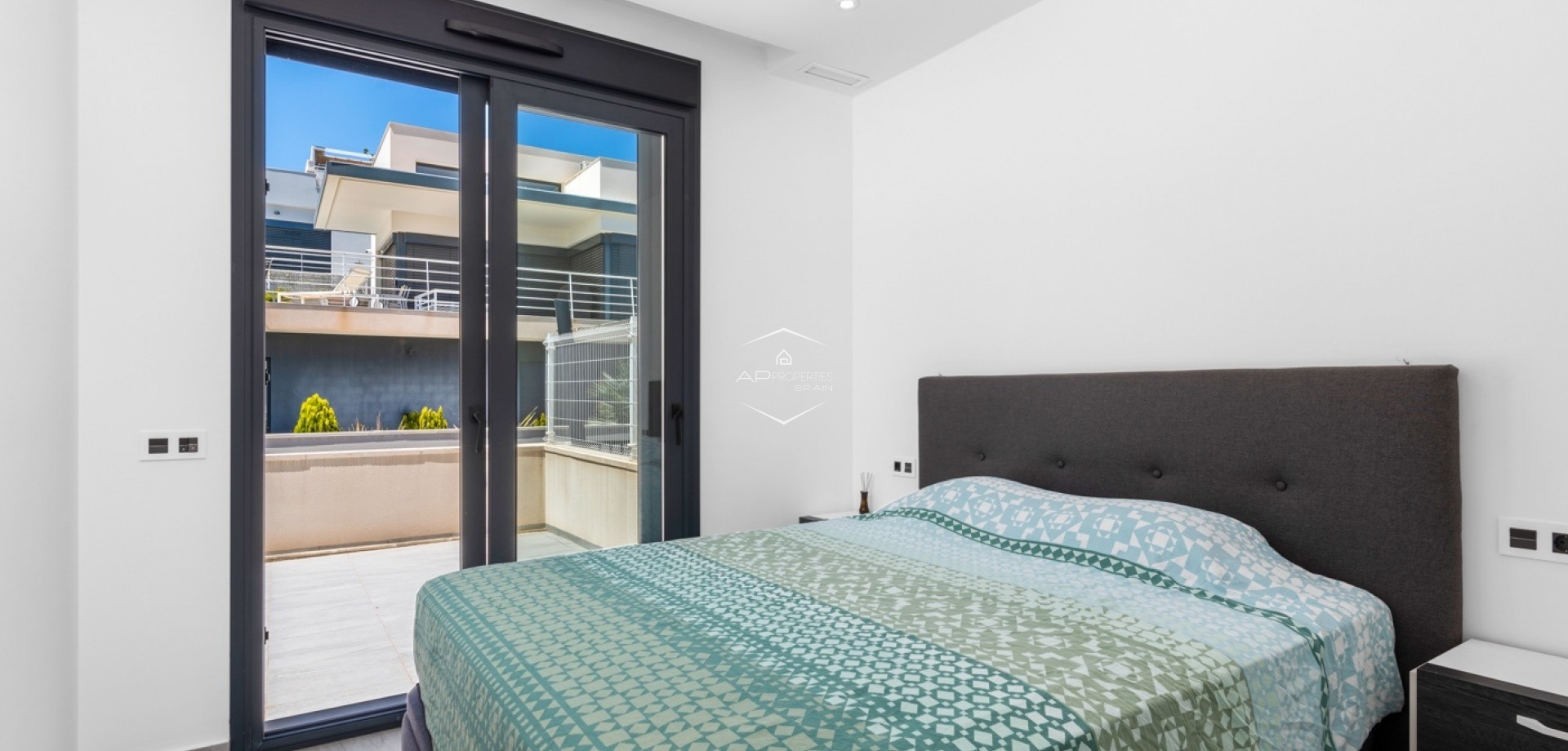 Reventa - Villa - Independiente -
San Miguel de Salinas