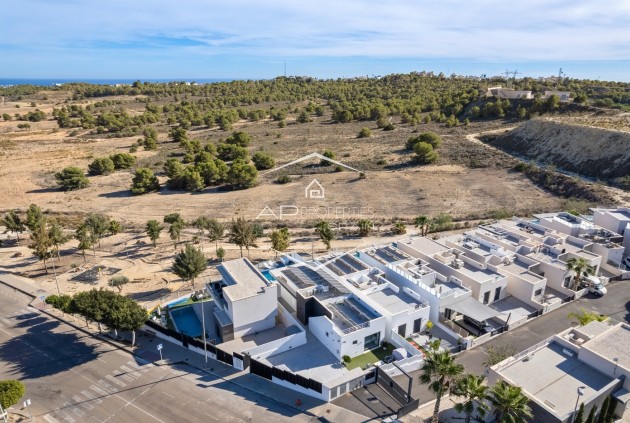 Reventa - Villa - Independiente -
San Miguel de Salinas