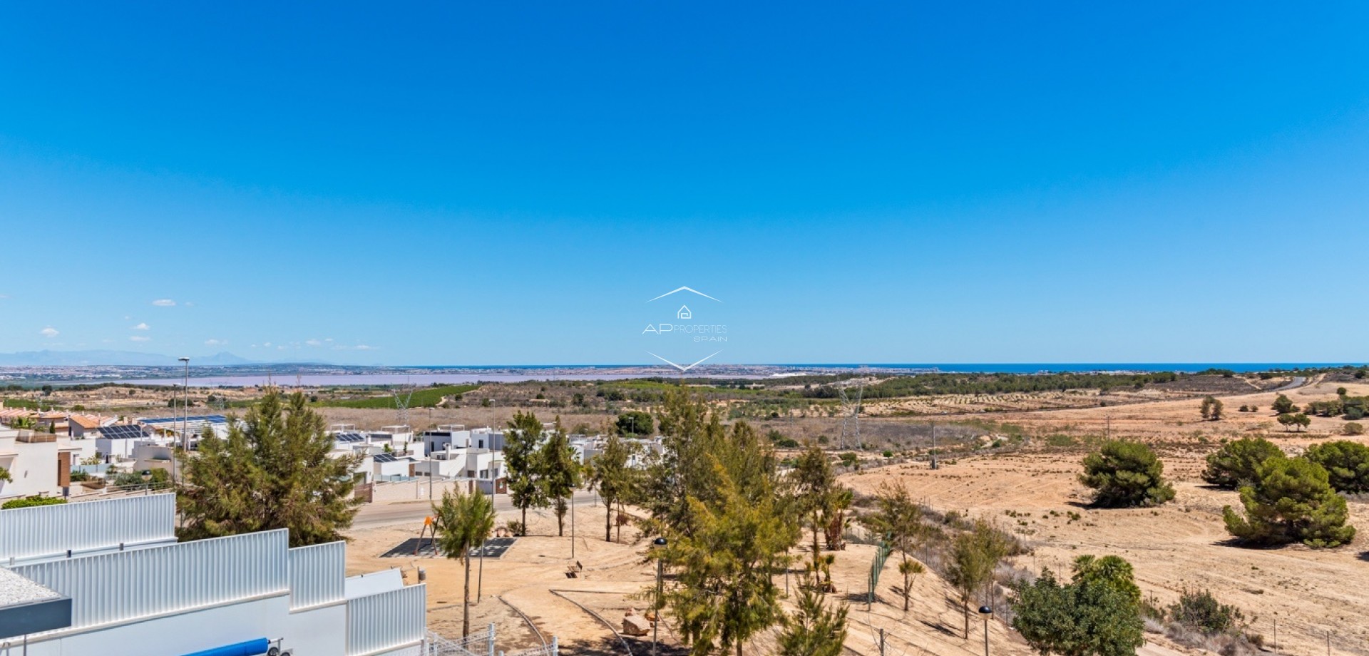 Reventa - Villa - Independiente -
San Miguel de Salinas