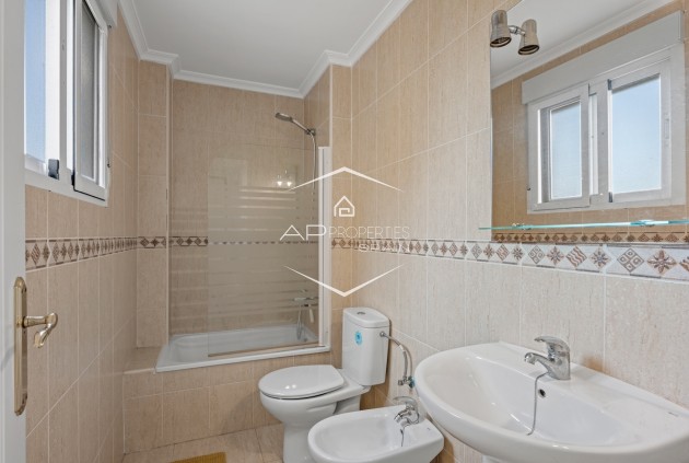 Odsprzedaż - Mieszkanie - Apartament -
Daya Nueva
