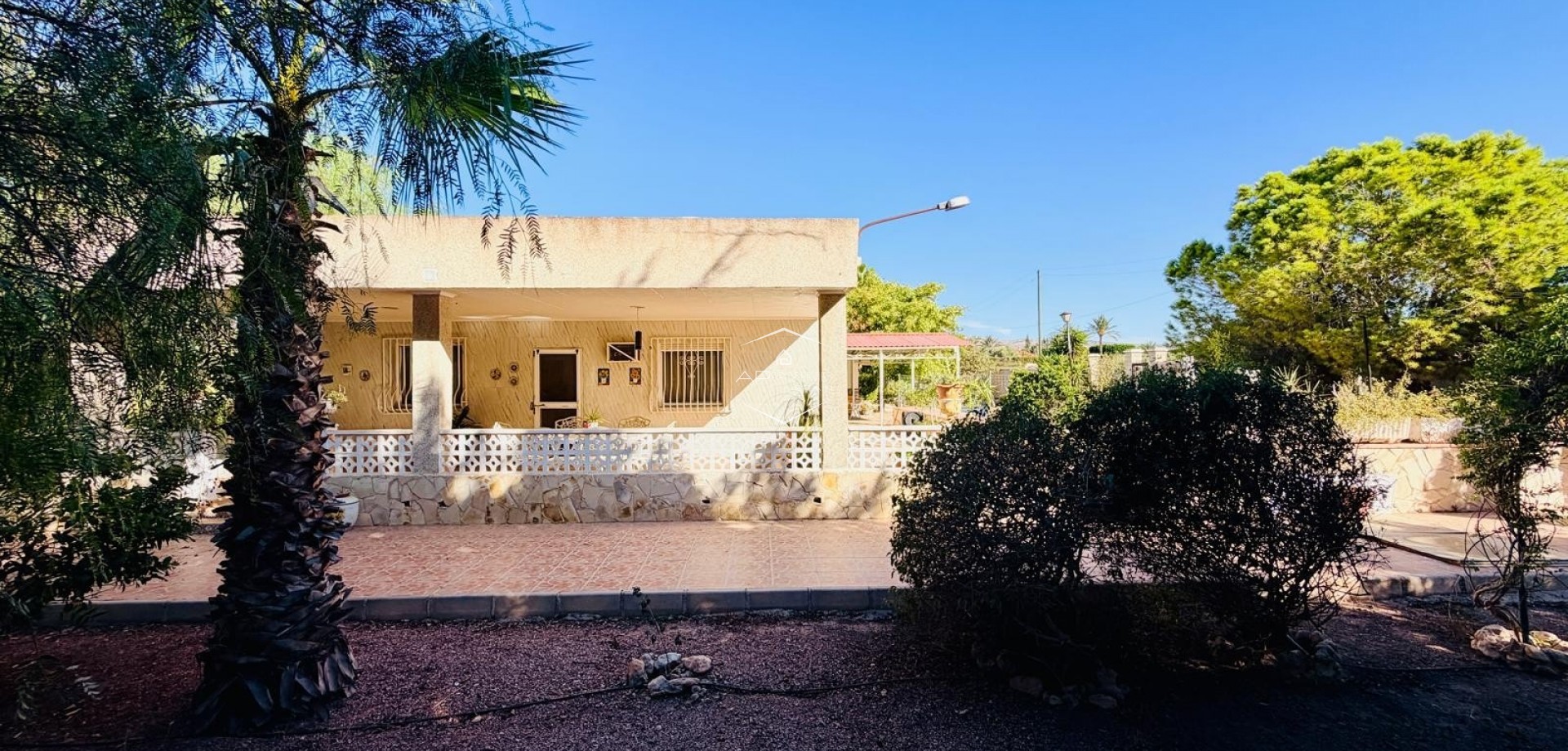 Resale - Villa - Detached -
Crevillente