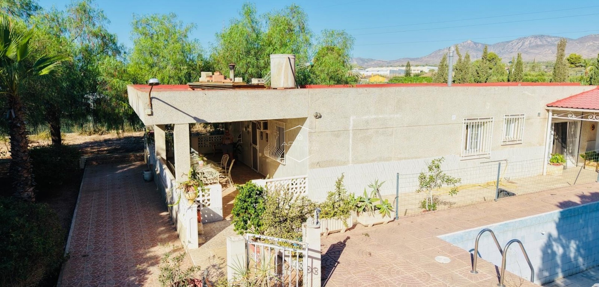 Resale - Villa - Detached -
Crevillente