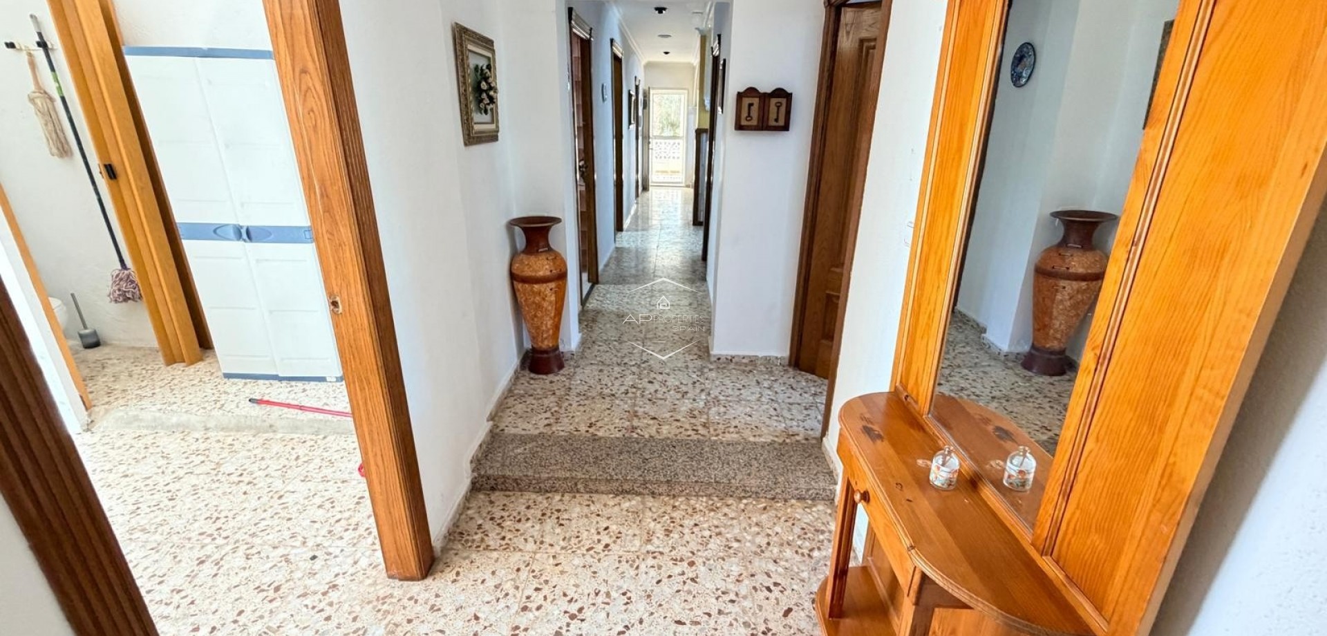 Resale - Villa - Detached -
Crevillente