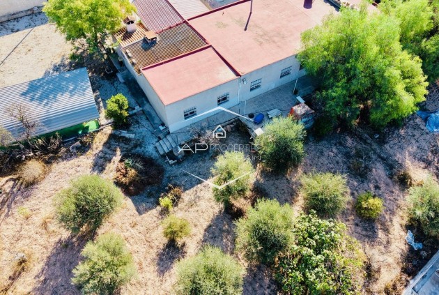 Resale - Villa - Detached -
Crevillente