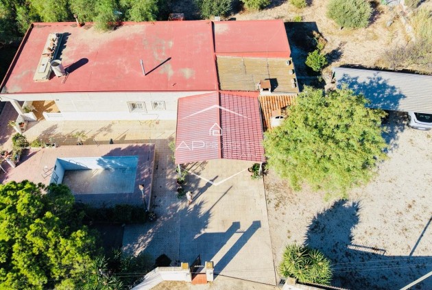 Resale - Villa - Detached -
Crevillente