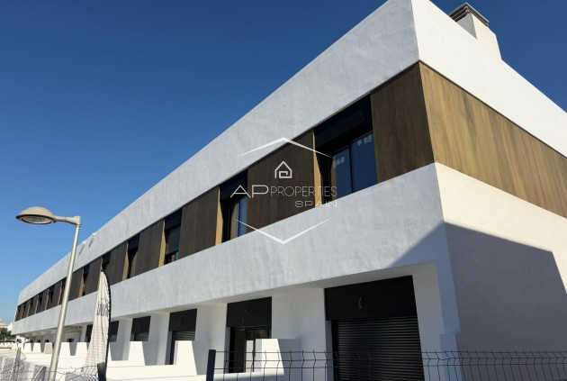 New Build - Villa - Detached -
Pilar de la Horadada - pueblo