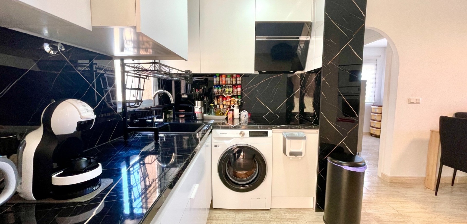 Resale - Apartment - flat -
La Siesta