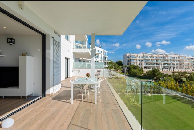 Reventa - Apartamento - piso -
Orihuela Costa - Las Colinas Golf