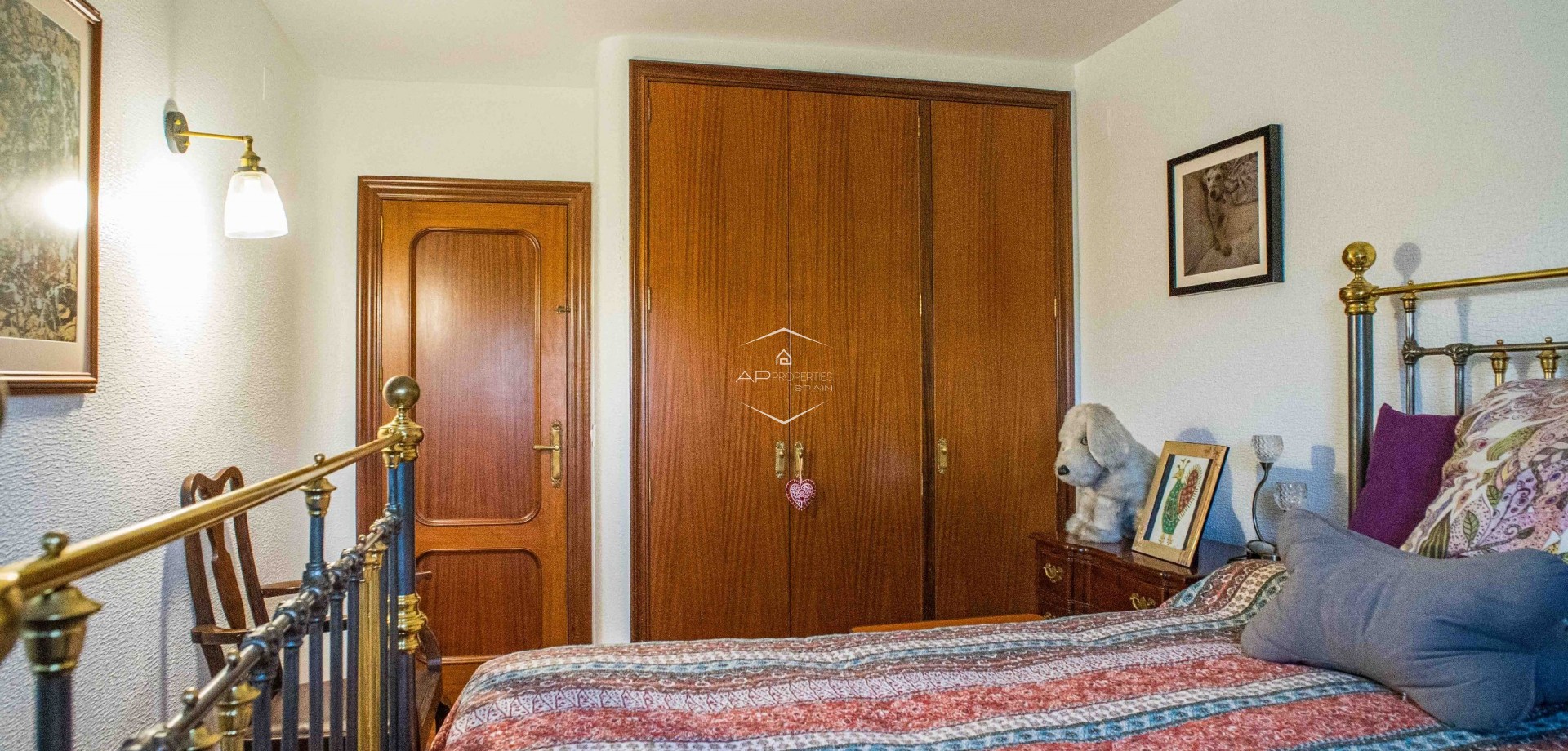 Revente - Villa - Indépendante -
Petrer (Loma Bada) - Calle Cles