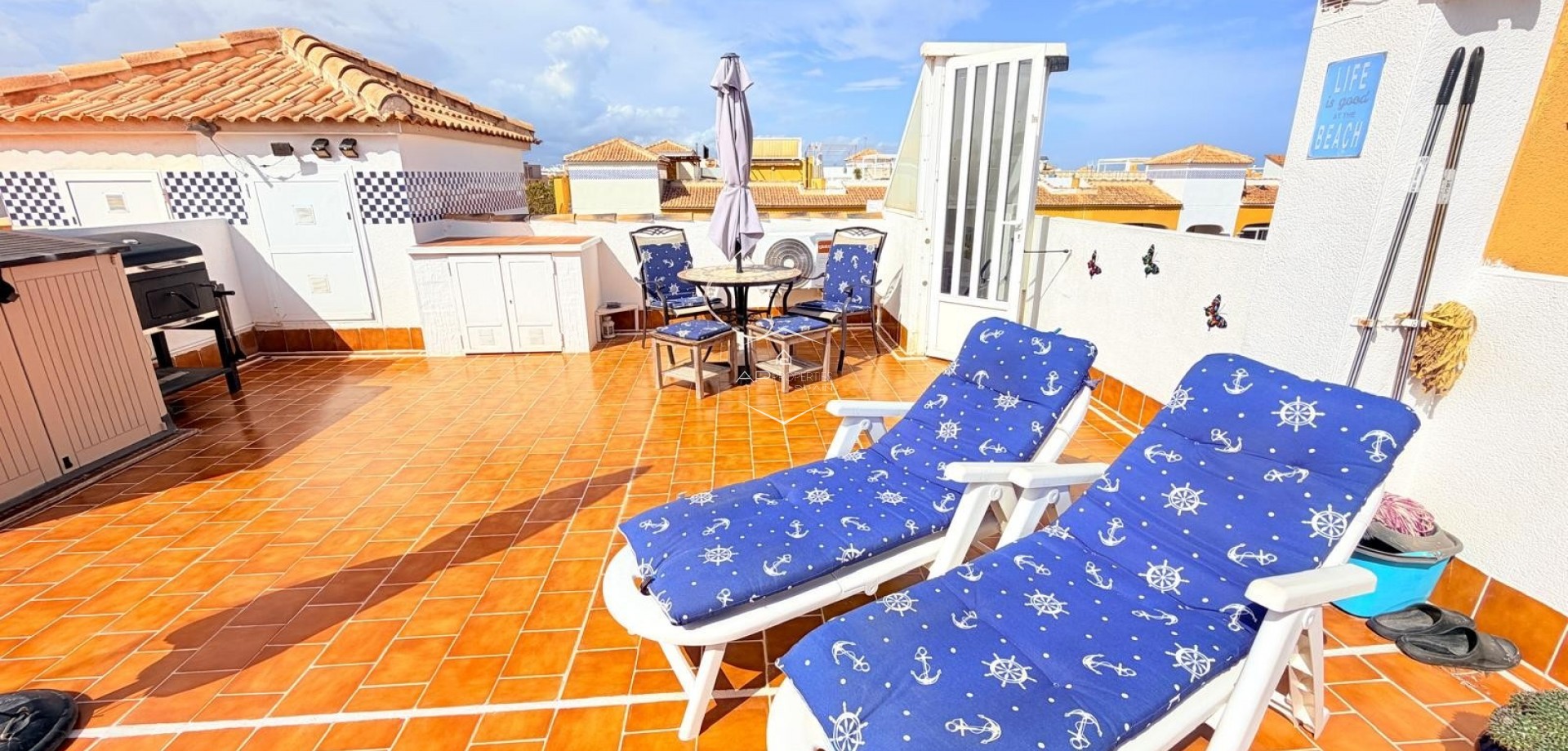 Resale - Apartment - flat -
Los Montesinos - La Herrada