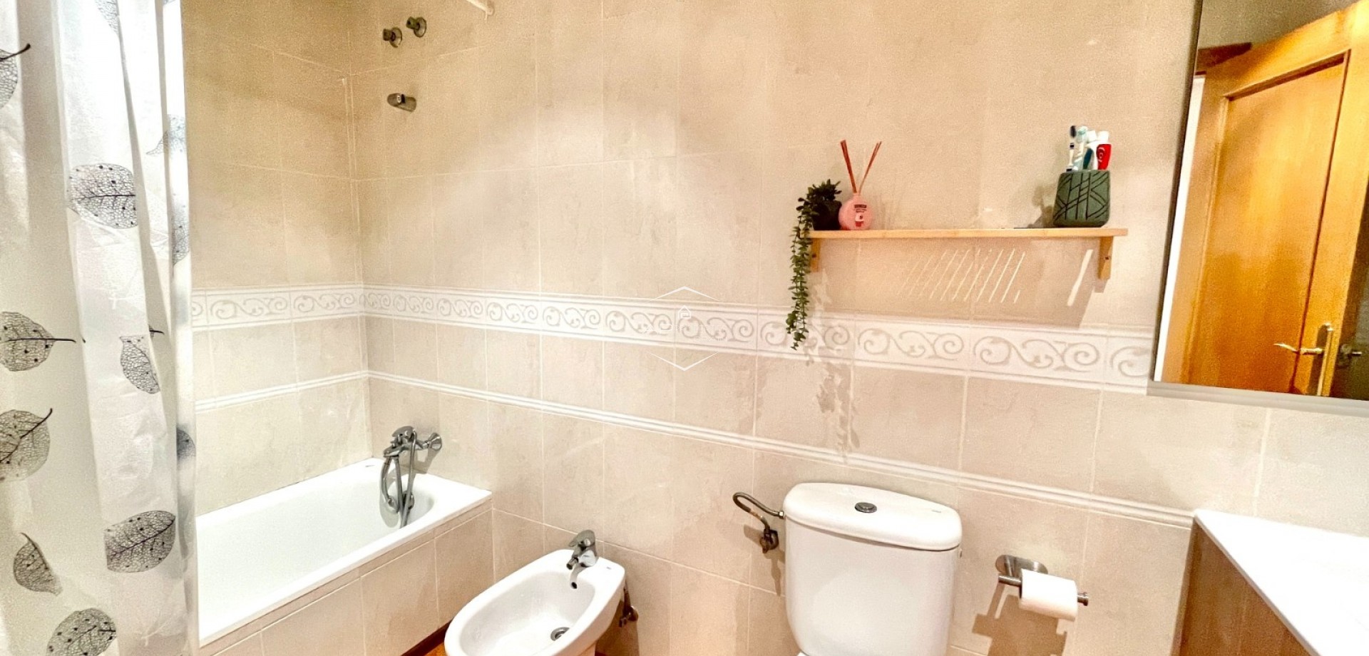 Odsprzedaż - Mieszkanie - Apartament -
Catral - pueblo